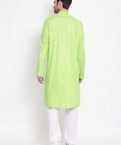 Vastramay Men's Green Cotton Blend Kurta And Pyjama Set 9 Vastramay Men's Green Cotton Blend Kurta And Pyjama Set