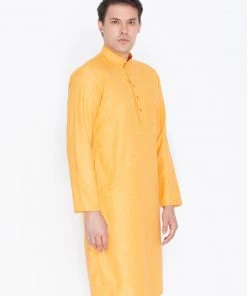 VASTRAMAY Men's Orange Cotton Blend Kurta