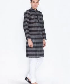 Vastramay Men's Black Cotton Kurta And Pyjama Set