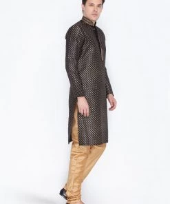 Vastramay Men's Black Cotton Silk Blend Kurta And Pyjama Set