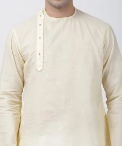 VASTRAMAY Men's Cream Cotton Blend Kurta