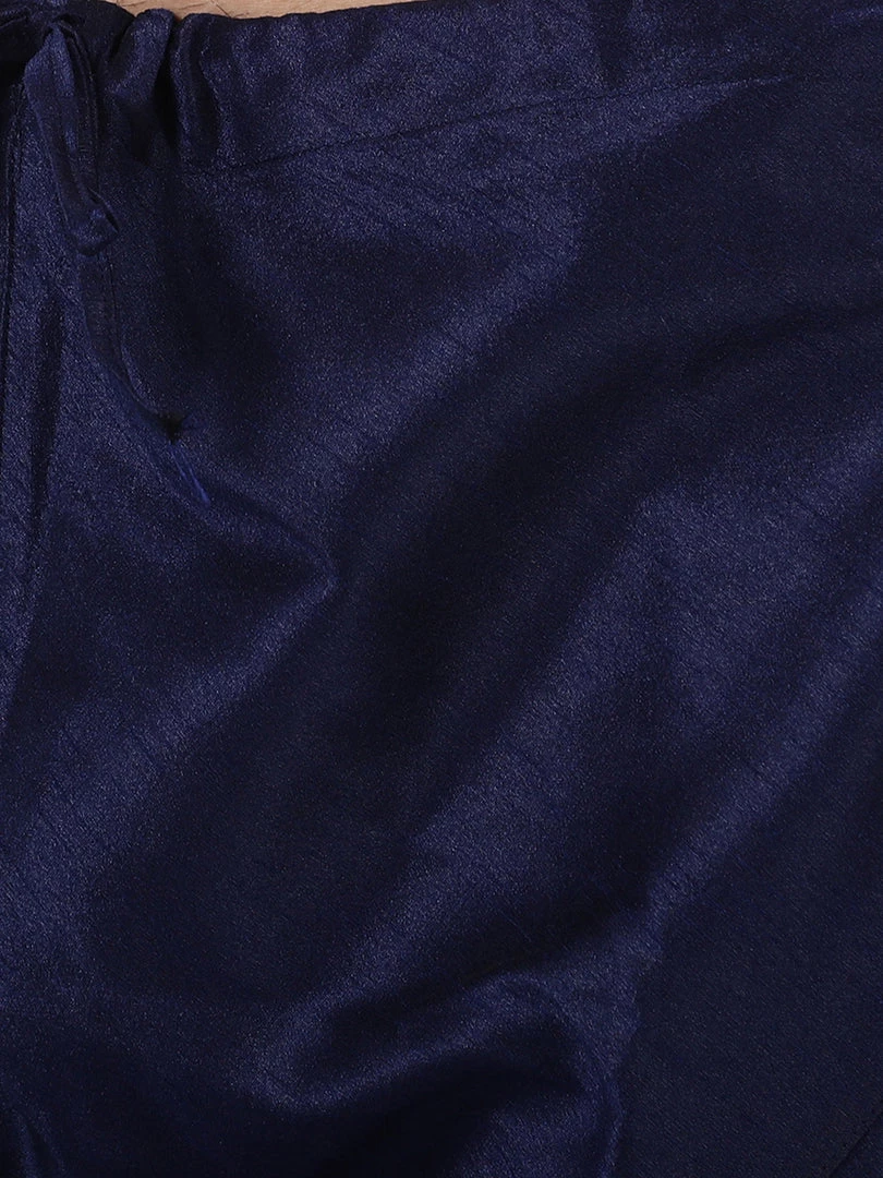 Vastramay Men's Light Blue Cotton Silk Blend Kurta And Pyjama Set 7 Vastramay Men's Light Blue Cotton Silk Blend Kurta And Pyjama Set