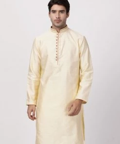VASTRAMAY Men's Cream Cotton Silk Blend Kurta