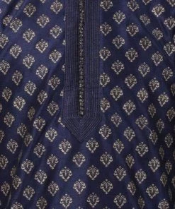 VASTRAMAY Men's Navy Blue Cotton Silk Blend Kurta