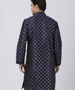 VASTRAMAY Men's Navy Blue Cotton Silk Blend Kurta