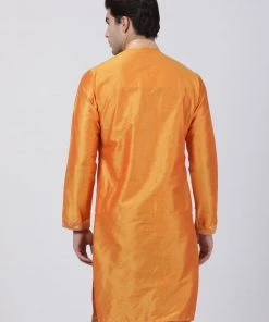 Vastramay Men's Orange Cotton Silk Blend Kurta