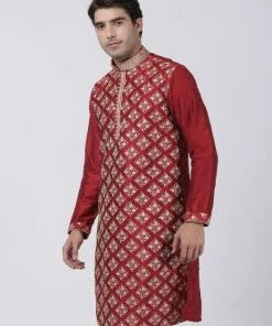 Vastramay Men's Red Cotton Silk Blend Kurta
