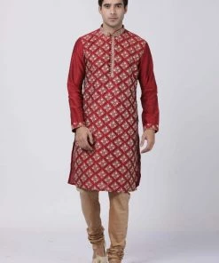 Vastramay Men's Red Cotton Silk Blend Kurta