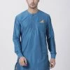 Vastramay Men's Dark Blue Cotton Blend Kurta