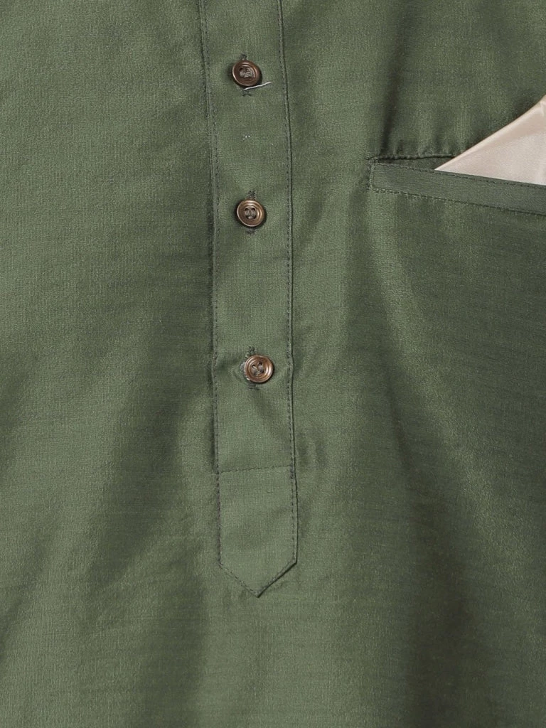 Vastramay Men's Green Cotton Blend Kurta And Dhoti Pant Set 5 Vastramay Men's Green Cotton Blend Kurta And Dhoti Pant Set