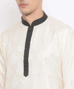 Vastramay Men's Gold Silk Blend Kurta