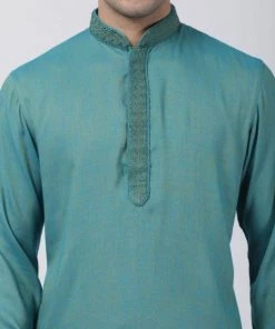 Vastramay Buy 1 Get 1 Men's Green Cotton Blend Kurta 10 Vastramay Buy 1 Get 1 Men's Green Cotton Blend Kurta