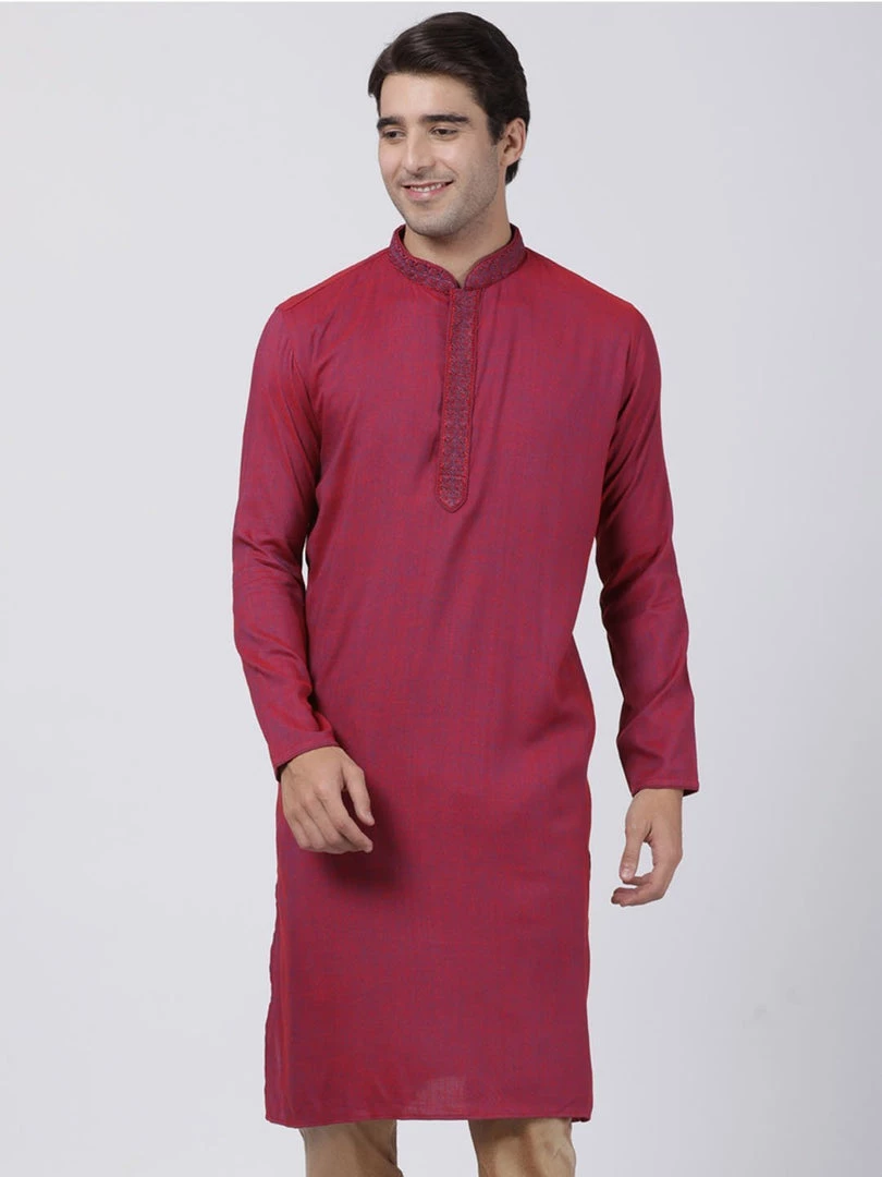 Vastramay Men's Purple Cotton Blend Kurta 3 Vastramay Men's Purple Cotton Blend Kurta