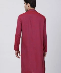 Vastramay Men's Purple Cotton Blend Kurta 11 Vastramay Men's Purple Cotton Blend Kurta