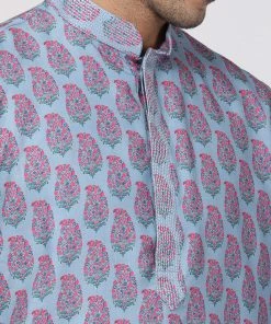Vastramay Men's Blue And Pink Cotton Blend Kurta