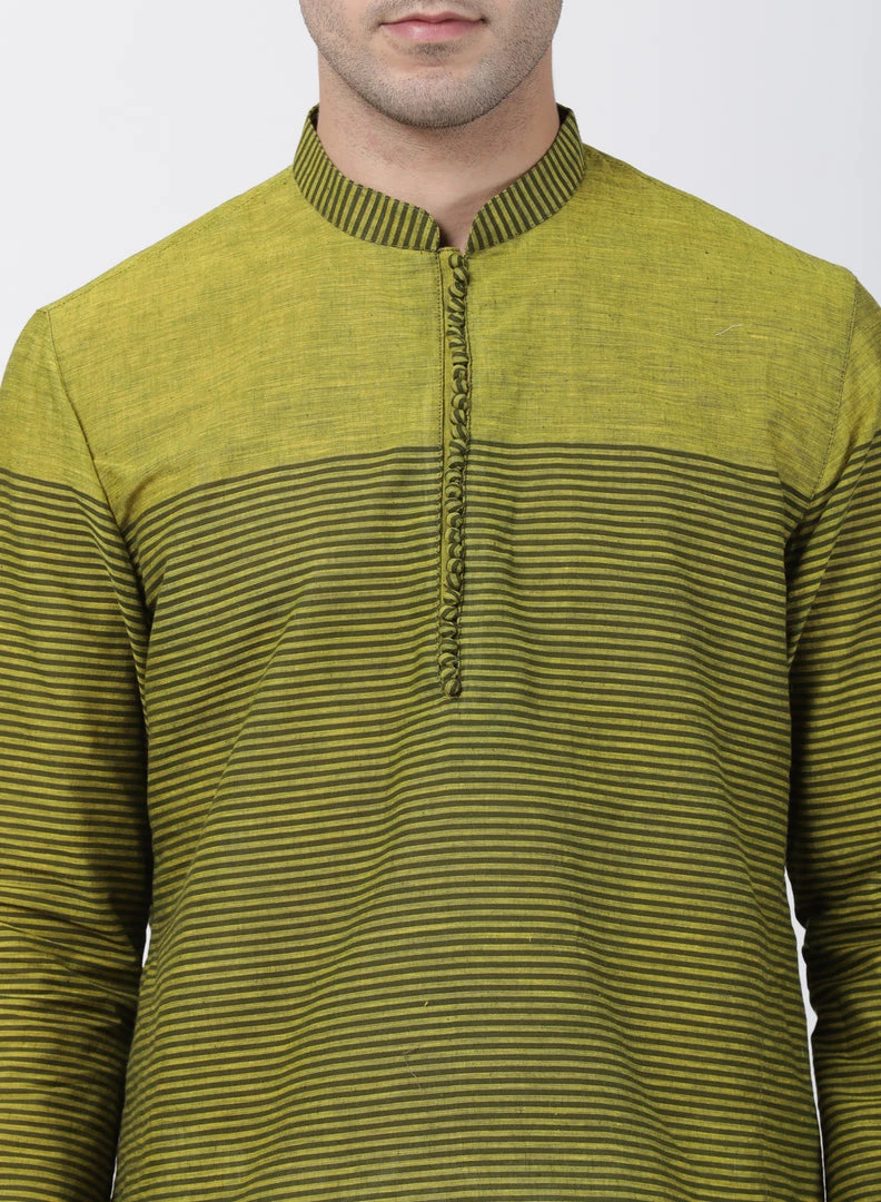 Vastramay Buy 1 Get 1 Men's Green Pure Cotton Kurta And Pyjama Set 6 Vastramay Buy 1 Get 1 Men's Green Pure Cotton Kurta And Pyjama Set