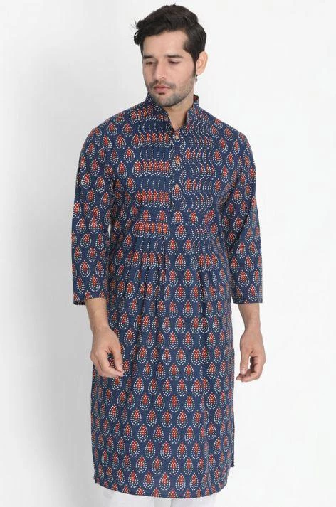 Vastramay Men's Dark Blue Cotton Blend Kurta 3 Vastramay Men's Dark Blue Cotton Blend Kurta