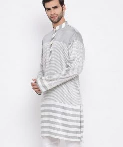 Vastramay Men's Grey Cotton Blend Kurta