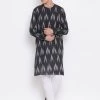 Vastramay Men's Black Cotton Kurta And Pyjama Set