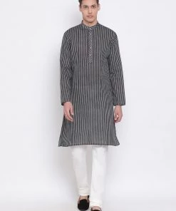 Vastramay Men's Black Pure Cotton Kurta And Pyjama Set
