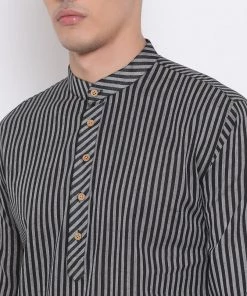 Vastramay Men's Black Pure Cotton Kurta And Pyjama Set
