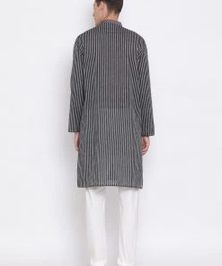 Vastramay Men's Black Pure Cotton Kurta And Pyjama Set