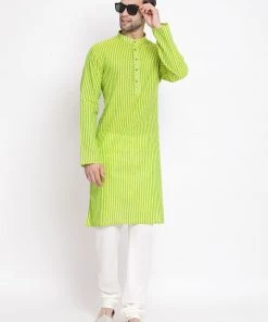 VASTRAMAY Men's Green Pure Cotton Kurta