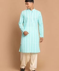 VASTRAMAY Men's Green Embroidered Chikankari Pure Cotton Kurta With Patiala Kurta Sets
