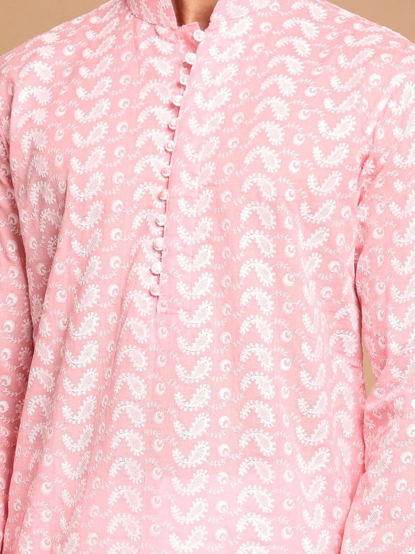 VASTRAMAY Men's Pink Chickankari Kurta With White Dhoti Kurta Sets 6 VASTRAMAY Men's Pink Chickankari Kurta With White Dhoti Kurta Sets
