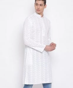 Vastramay Men's White Pure Cotton Chikankari Kurta