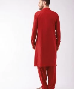 Vastramay Men's Maroon Cotton Blend Kurta And Pyjama Set