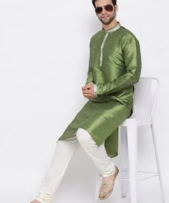 Vastramay Men's Green Silk Kurta Pyjama Set Kurta Sets