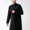 VASTRAMAY Men's Black Cotton Blend Kurta