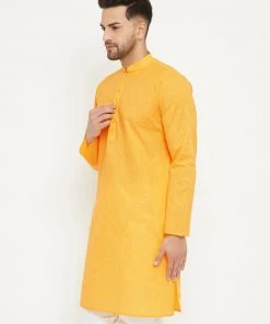 Vastramay Men's Yellow Cotton Blend Kurta