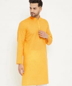 Vastramay Men's Yellow Cotton Blend Kurta