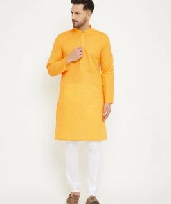 Vastramay Men's Yellow And White Cotton Blend Kurta Pyjama Set Kurta Sets