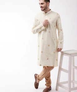 Vastramay Men's Cream Cotton Blend Kurta