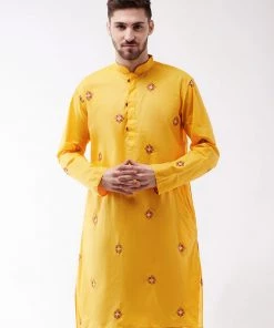 Vastramay Men's Yellow Cotton Blend Kurta