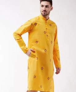 Vastramay Men's Yellow Cotton Blend Kurta