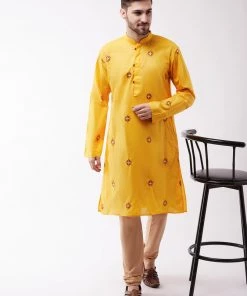 Vastramay Men's Yellow Cotton Blend Kurta