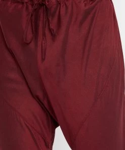 VASTRAMAY Men's Mustard And Maroon Silk Blend Kurta Pyjama Set 13 VASTRAMAY Men's Mustard And Maroon Silk Blend Kurta Pyjama Set