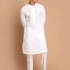 Vastramay Men's White Kurta And Pajama Set With Islamic Prayer Cap Kurta Sets 1 Vastramay Men's White Kurta And Pajama Set With Islamic Prayer Cap Kurta Sets