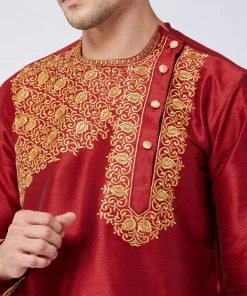 VASTRAMAY Men's Maroon Silk Blend Kurta