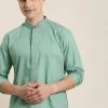 Vastramay Men's Green And White Cotton Blend Kurta And Pyjama Set Kurta Sets