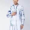 VASTRAMAY Men's Blue And White Pure Cotton Kurta