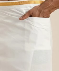 VASTRAMAY Men's White Cotton Kurta And Mundu Set