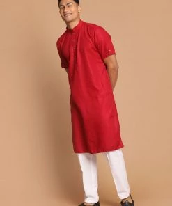 VASTRAMAY Men's Maroon Solid Kurta With White Pyjamas Kurta Sets