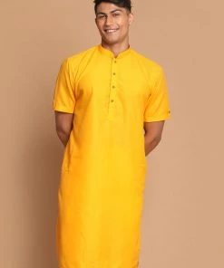 VASTRAMAY Men's Mustard Color Solid Kurta