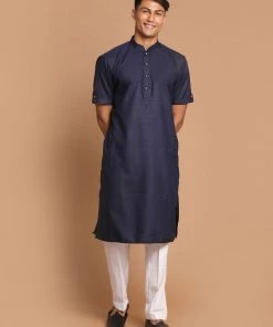 VASTRAMAY Men's Navy Blue Solid Kurta With White Pyjamas Kurta Sets