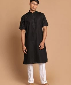 Kurta Sets VASTRAMAY Men's Black Solid Kurta With Pyjamas